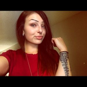 Meet your Posher, Dori